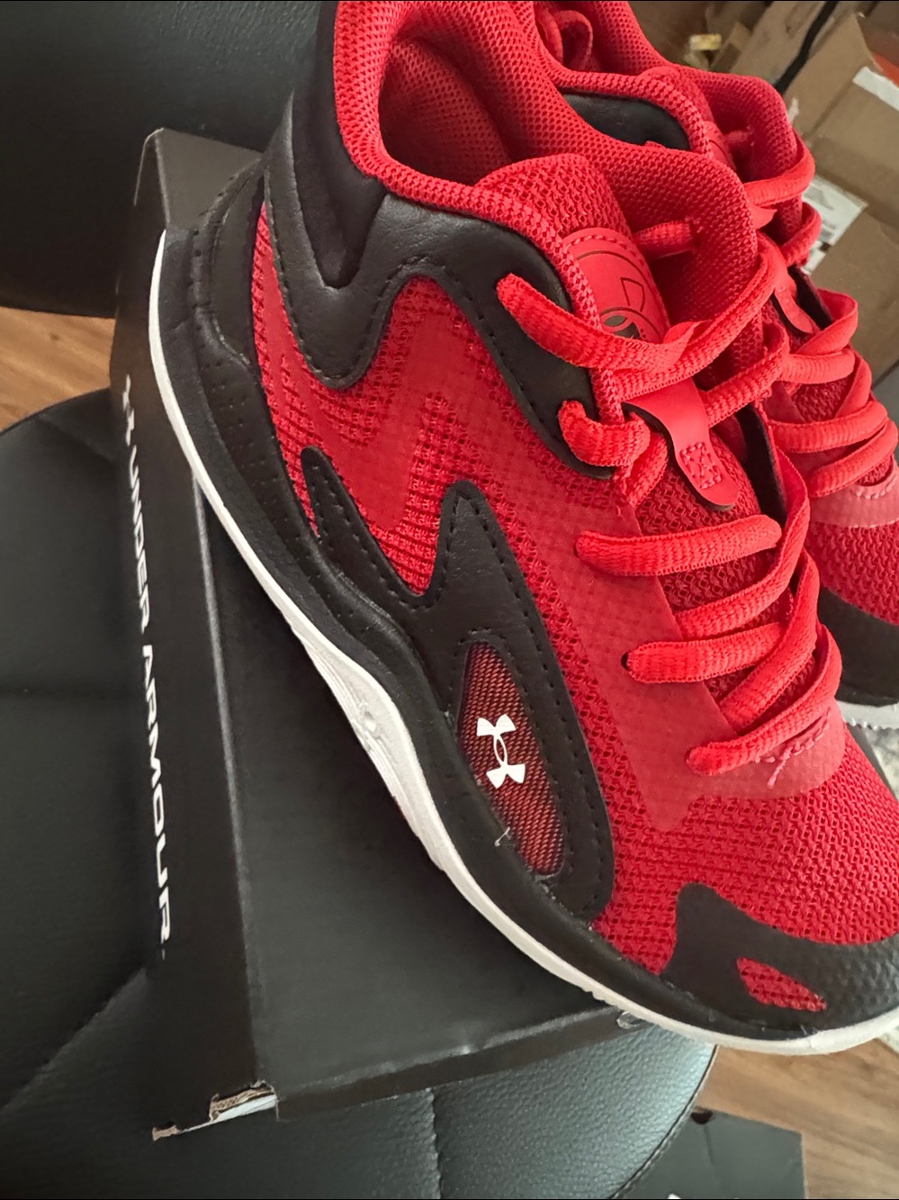 BRAND NEW boy youth under armour ps jet ‘25 basketball shoes size 11 & 12 - Picture 6 of 9